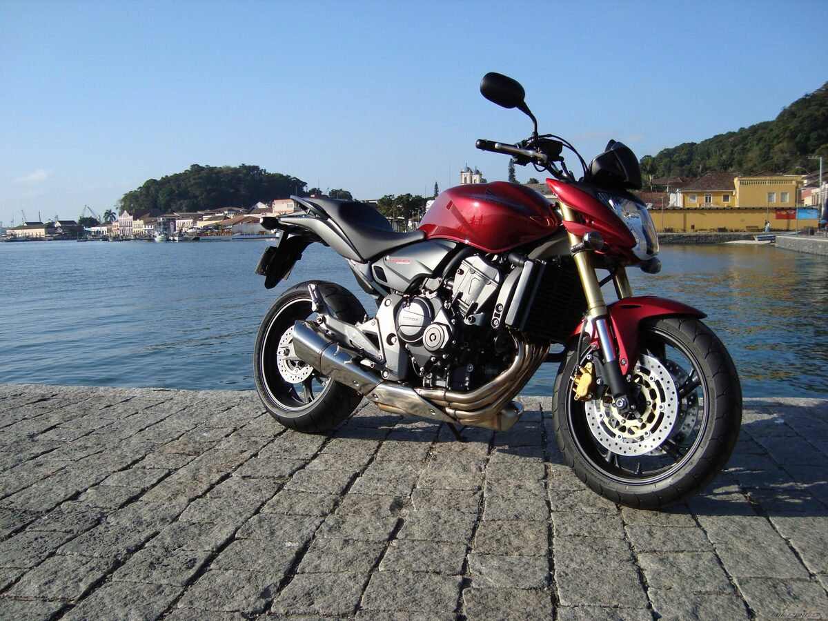 honda cb 600F hornet design