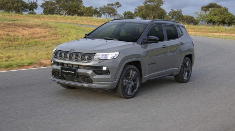 jeep compass com teto solar