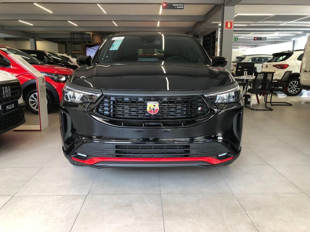 Fiat Fastback Abarth com 185 cv e Preço de R$ 160 mil: A Melhor Opção Frente ao VW Nivus? 3 Fiat lança o Fastback Abarth com 185 cv e preço de R$ 160 mil, desafiando o VW Nivus