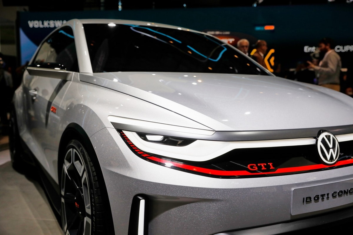 Novo Golf GTi elétrico será lançado em 2026 segundo Andreas Mindt, Chefe de design da VW 2 Golf GTi elétrico brasil