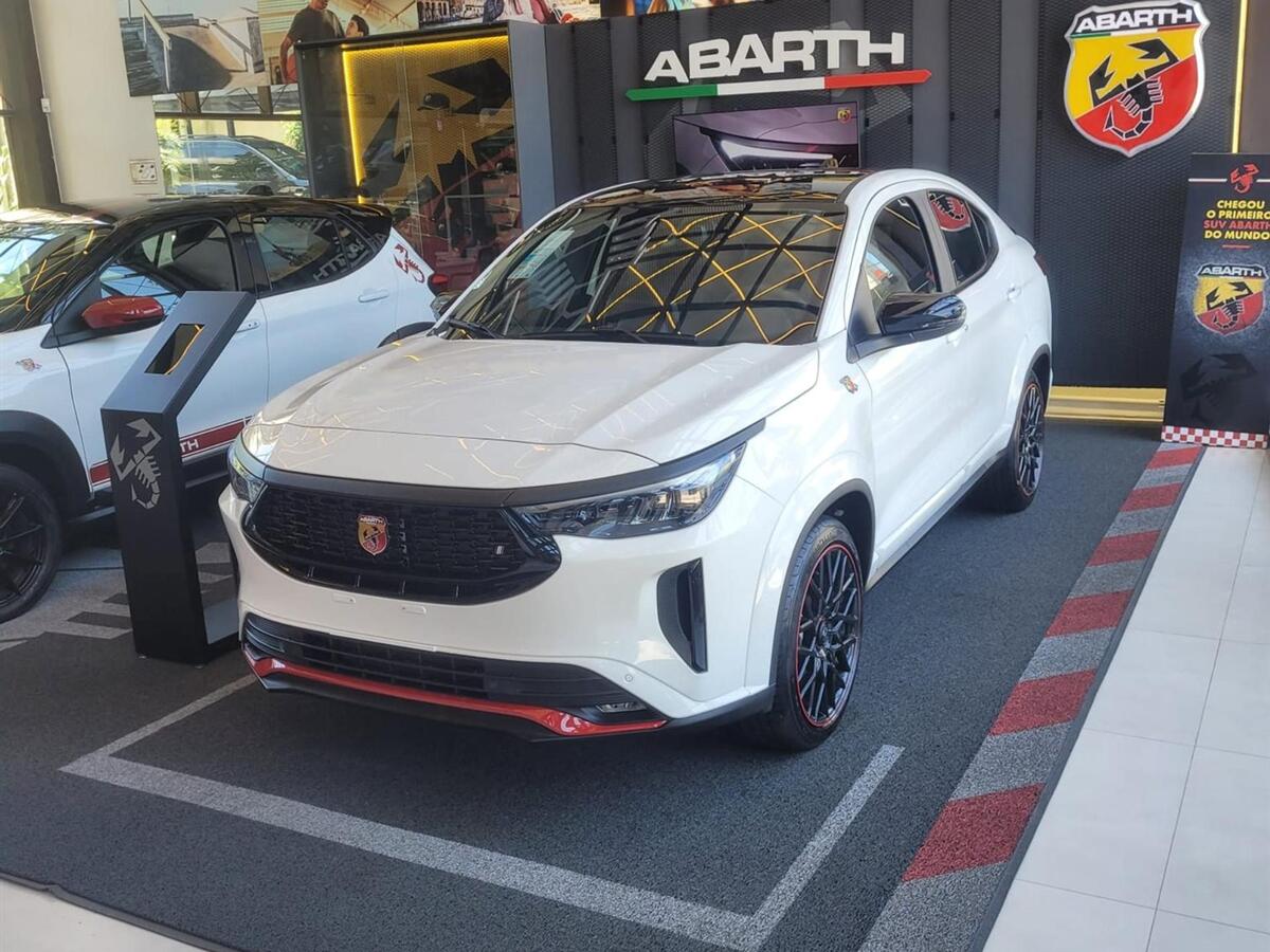 Fiat Fastback Abarth com 185 cv e Preço de R$ 160 mil: A Melhor Opção Frente ao VW Nivus? 1 fastback abarth