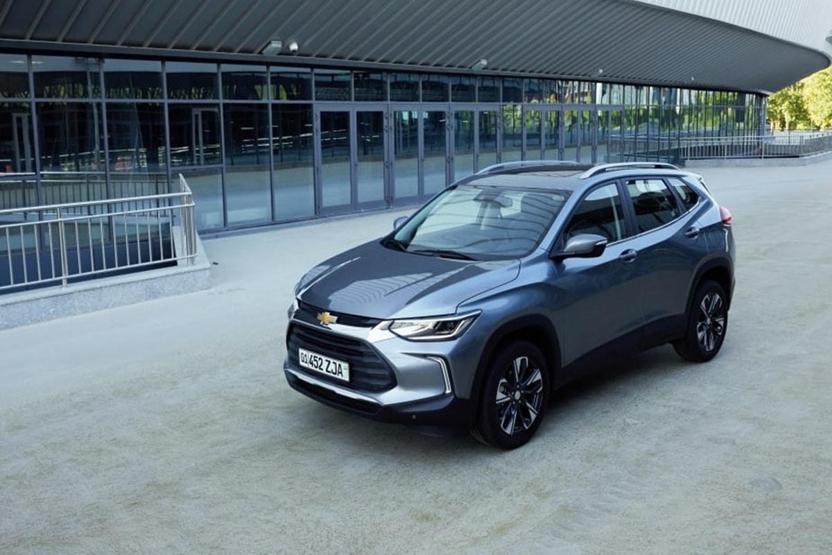 Fiat Fastback vs Chevrolet Tracker: Qual é o Melhor SUV Compacto? 3 Chevrolet Tracker 2