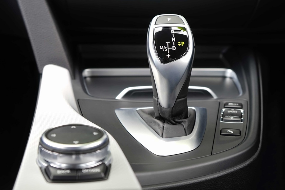 Quanto custa arrumar o câmbio automático do carro quando está ruim? 1 Quanto custa arrumar o câmbio automático do carro